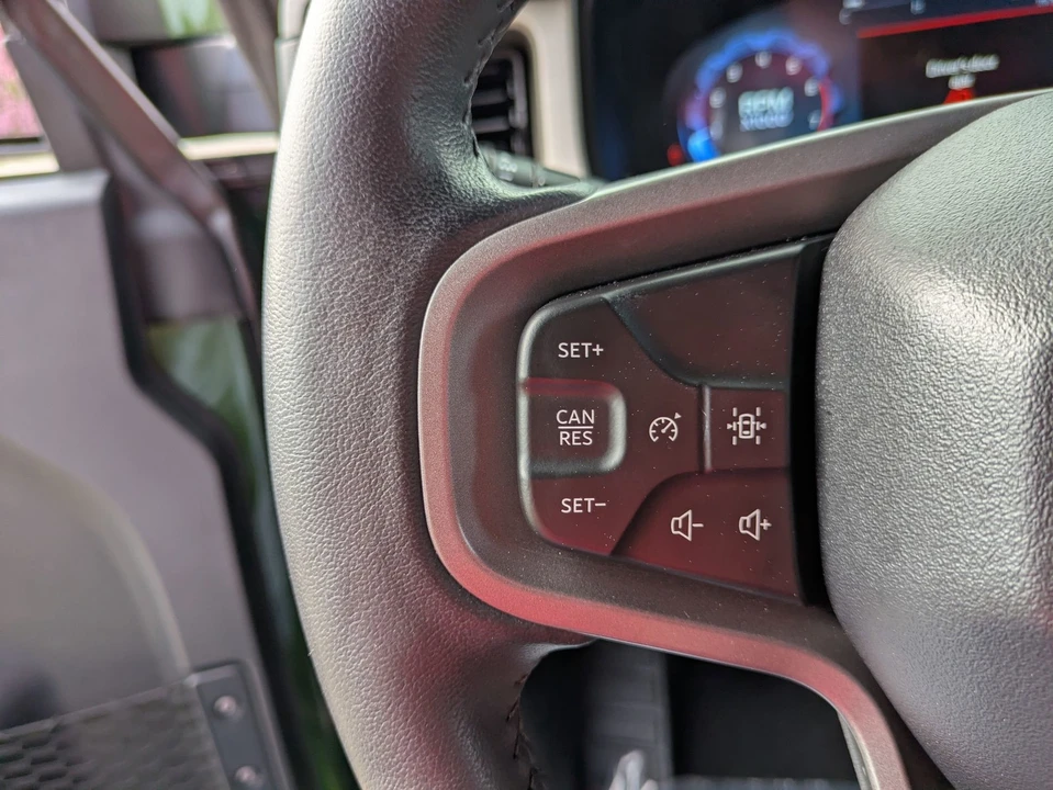 2025 Ford Bronco 6th Gen - Image 19 of 21