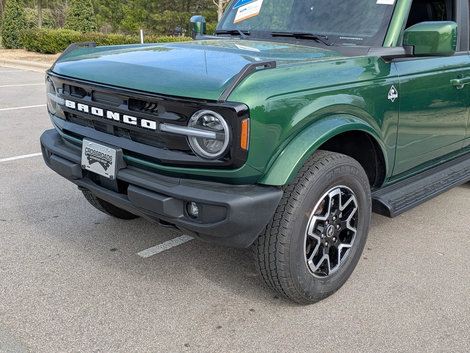 2025 Ford Bronco 6th Gen - Image 10 of 21