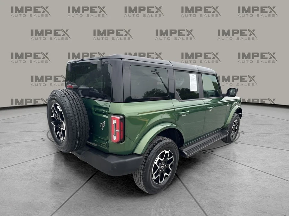 2025 Ford Bronco 6th Gen - Image 5 of 31