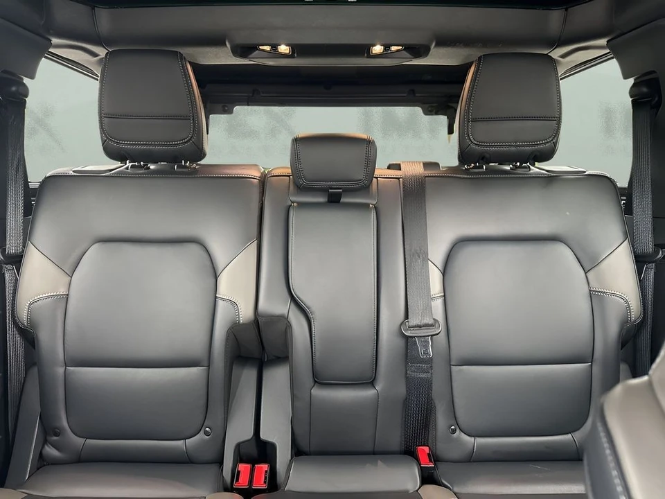 2025 Ford Bronco 6th Gen - Image 13 of 31