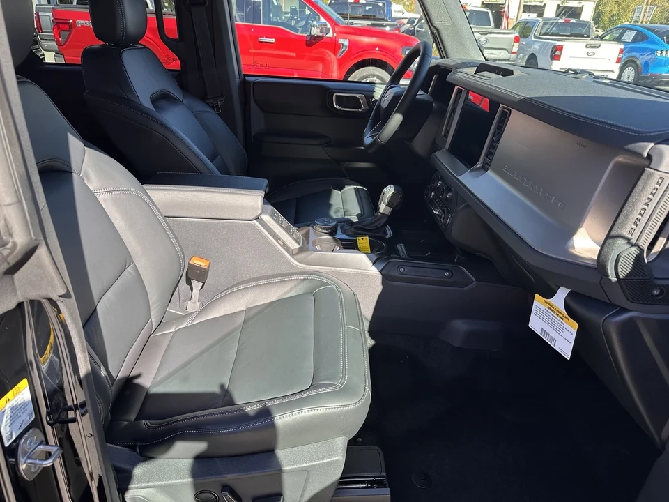 2025 Ford Bronco 6th Gen - Image 14 of 21