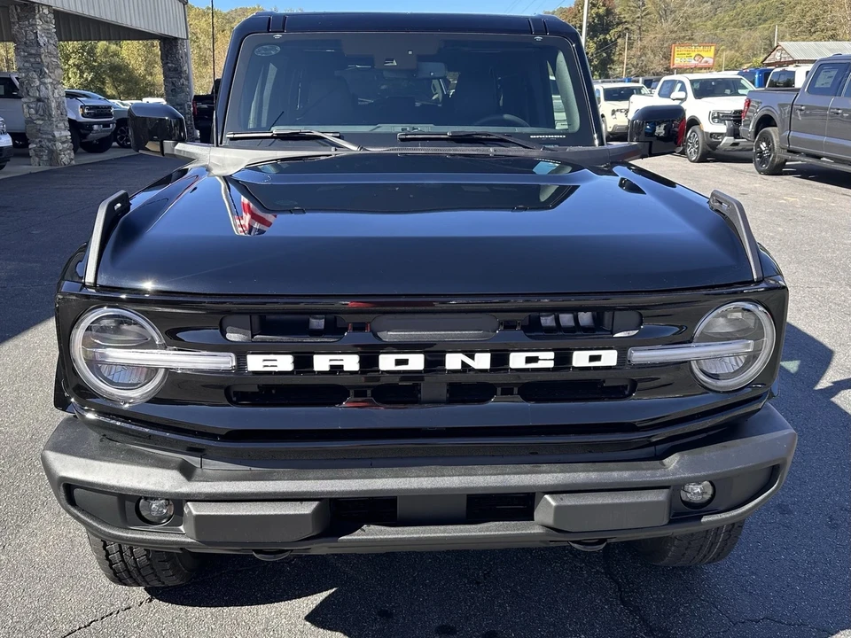 2025 Ford Bronco 6th Gen - Image 3 of 21