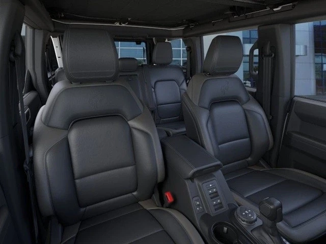 2025 Ford Bronco 6th Gen - Image 10 of 21