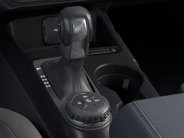 2025 Ford Bronco 6th Gen - Image 17 of 21
