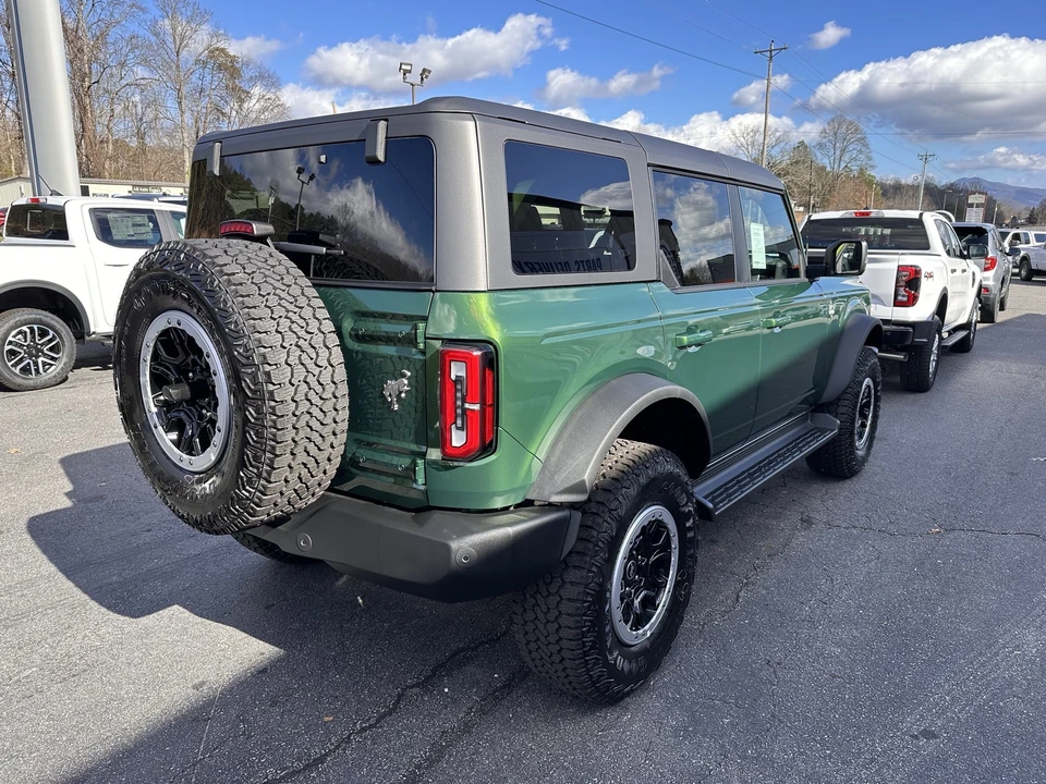 2025 Ford Bronco 6th Gen - Image 6 of 21