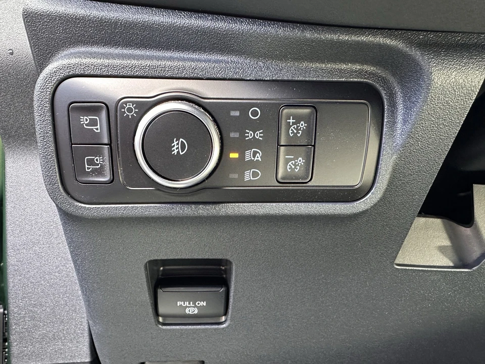 2025 Ford Bronco 6th Gen - Image 19 of 21