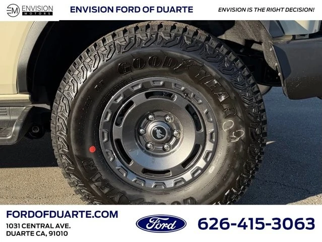 2025 Ford Bronco 6th Gen - Image 9 of 12
