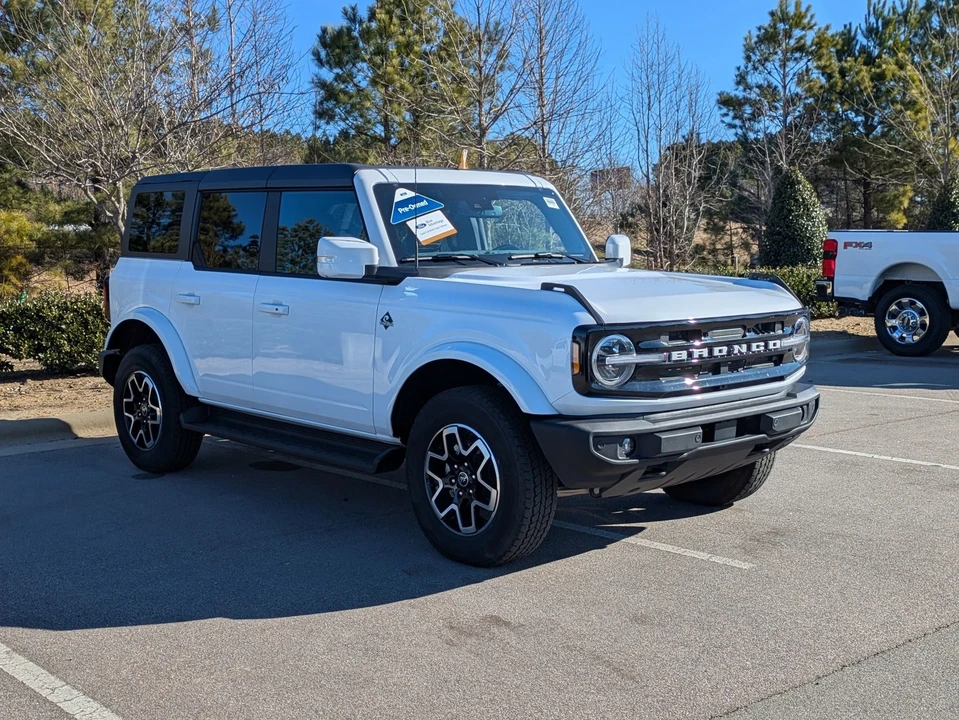 2025 Ford Bronco 6th Gen - Image 2 of 12