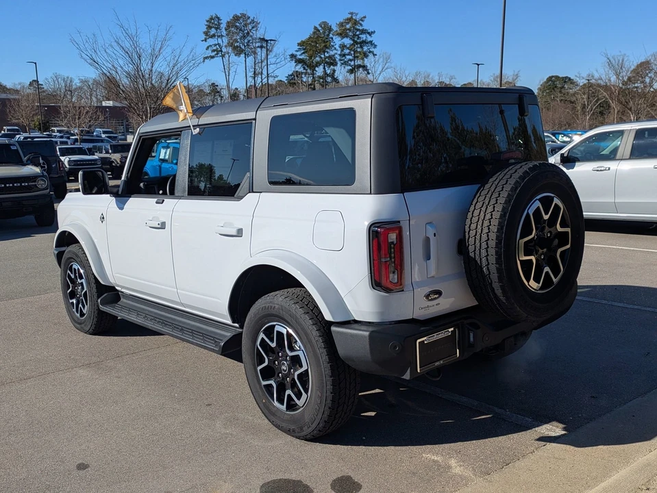 2025 Ford Bronco 6th Gen - Image 6 of 12