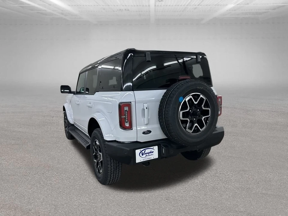 2025 Ford Bronco 6th Gen - Image 8 of 12
