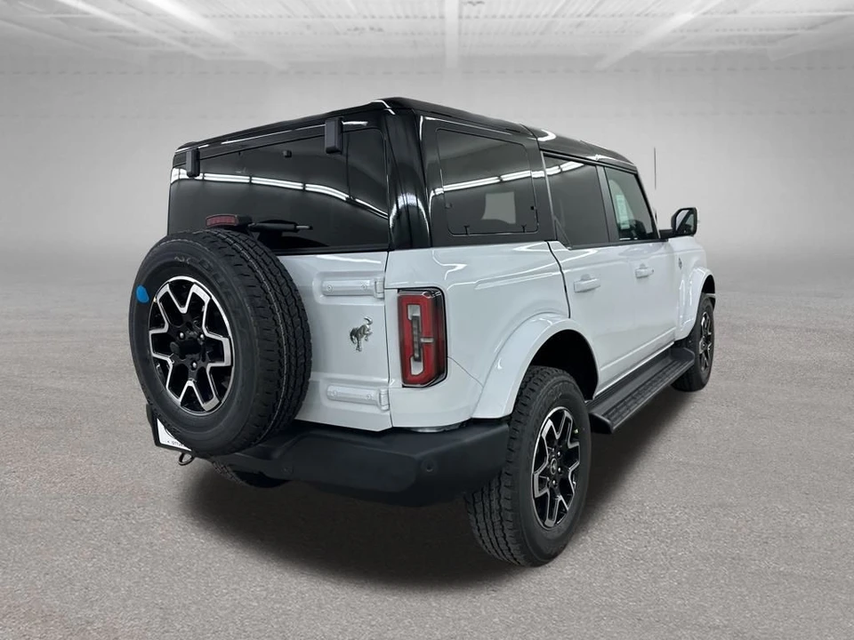 2025 Ford Bronco 6th Gen - Image 11 of 12