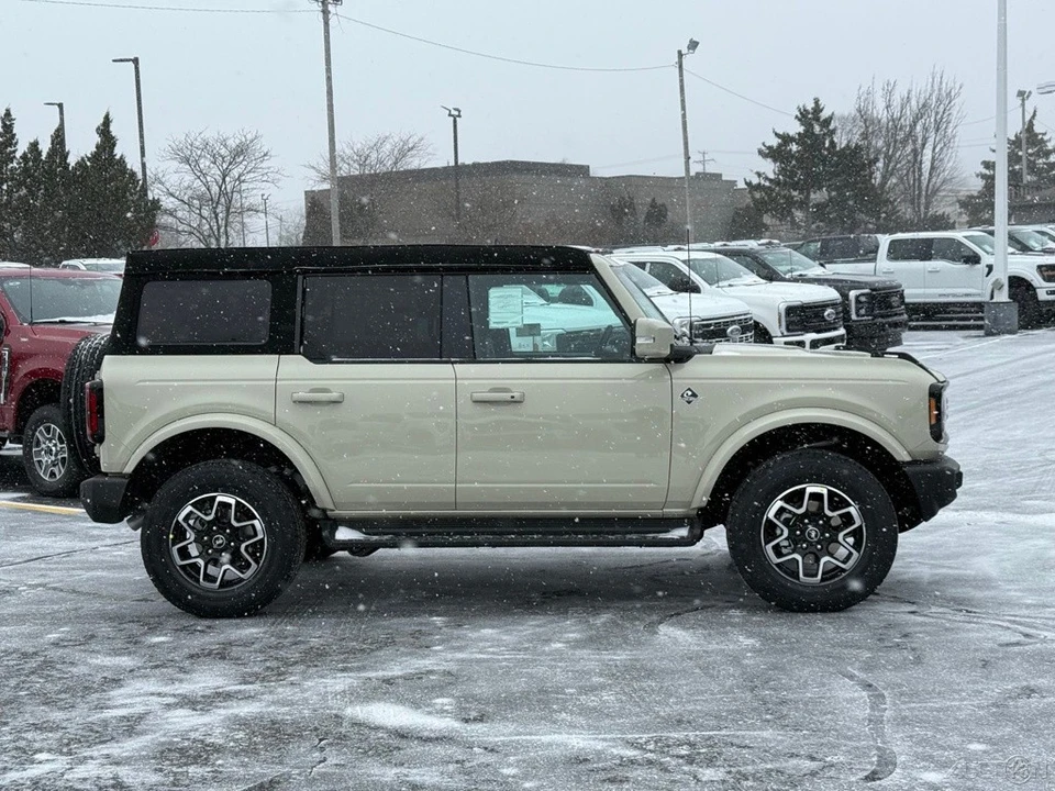 2025 Ford Bronco 6th Gen - Image 7 of 12