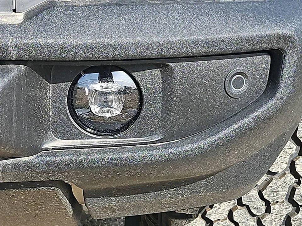 2025 Ford Bronco 6th Gen - Image 19 of 21