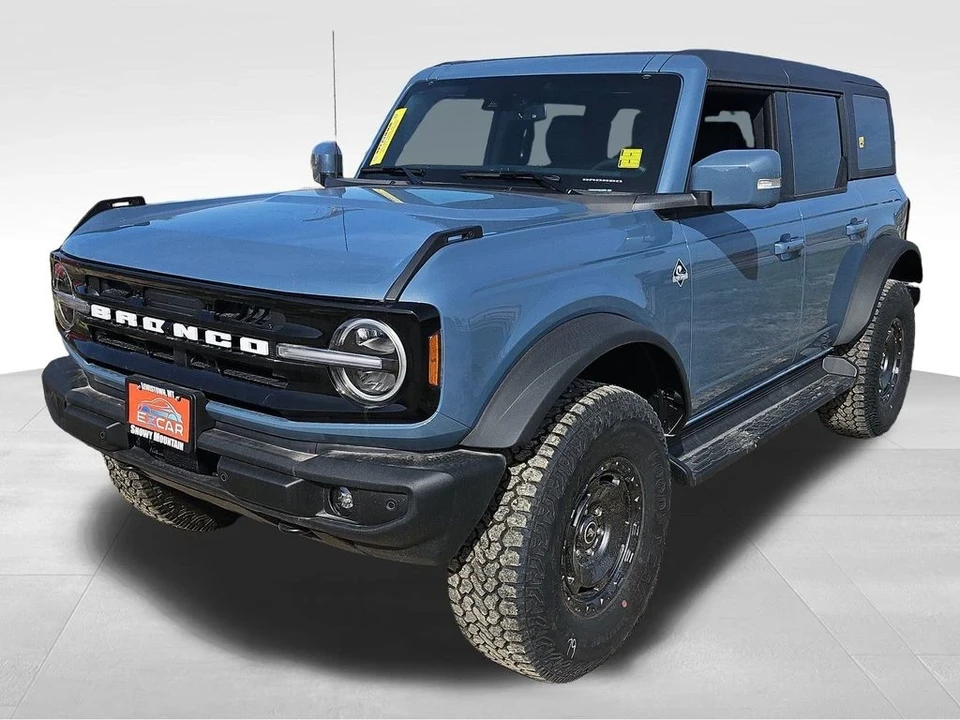 2025 Ford Bronco 6th Gen - Image 17 of 21