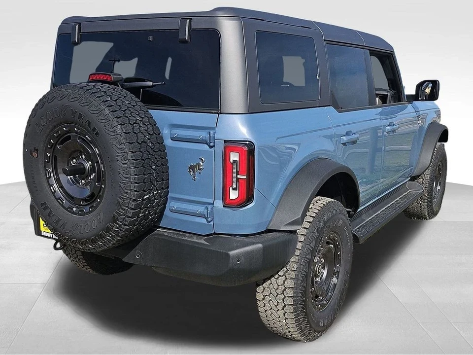 2025 Ford Bronco 6th Gen - Image 13 of 21