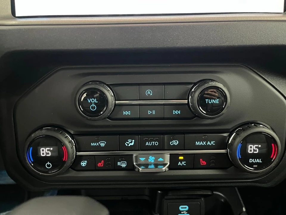 2025 Ford Bronco 6th Gen - Image 5 of 12