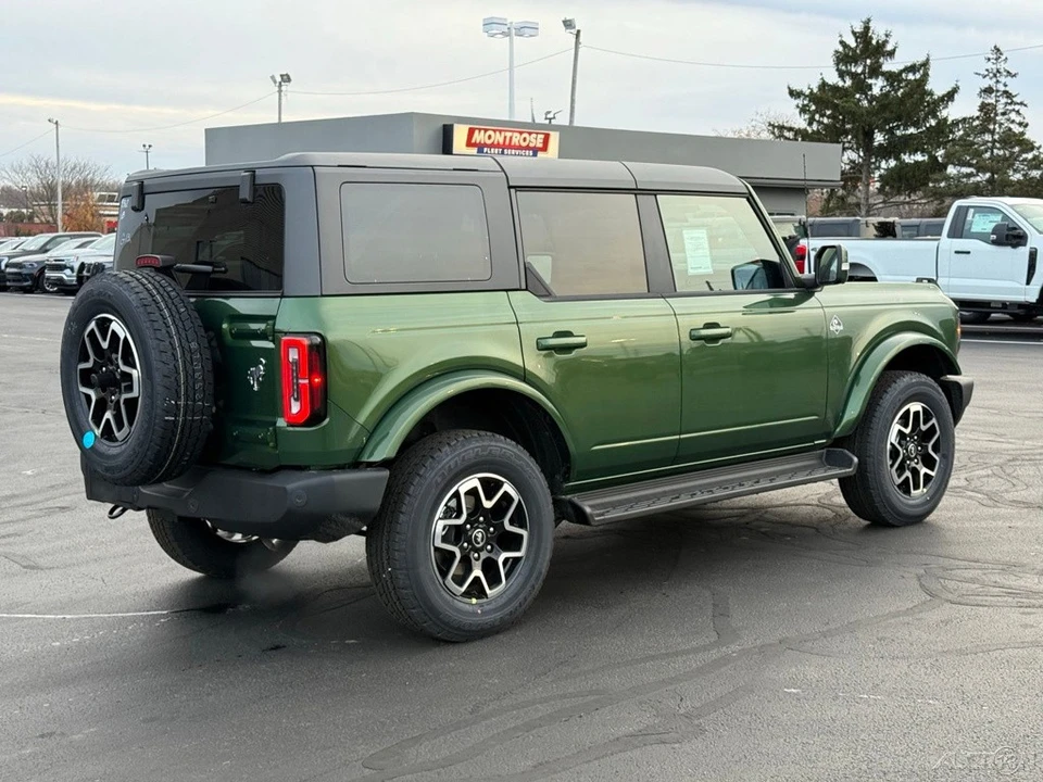 2025 Ford Bronco 6th Gen - Image 6 of 21