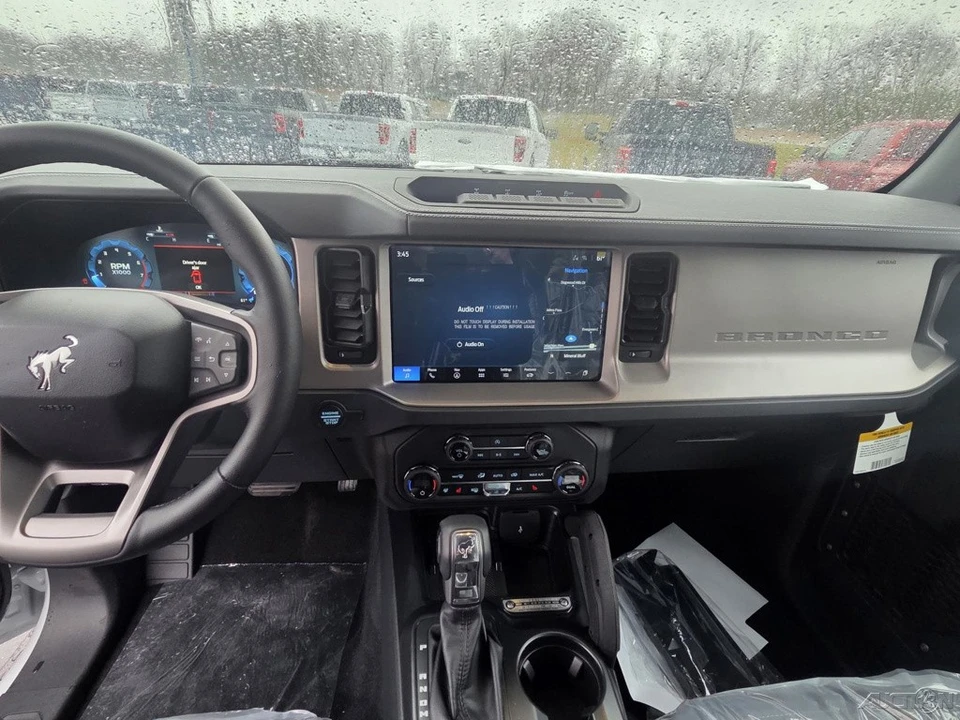 2025 Ford Bronco 6th Gen - Image 7 of 21