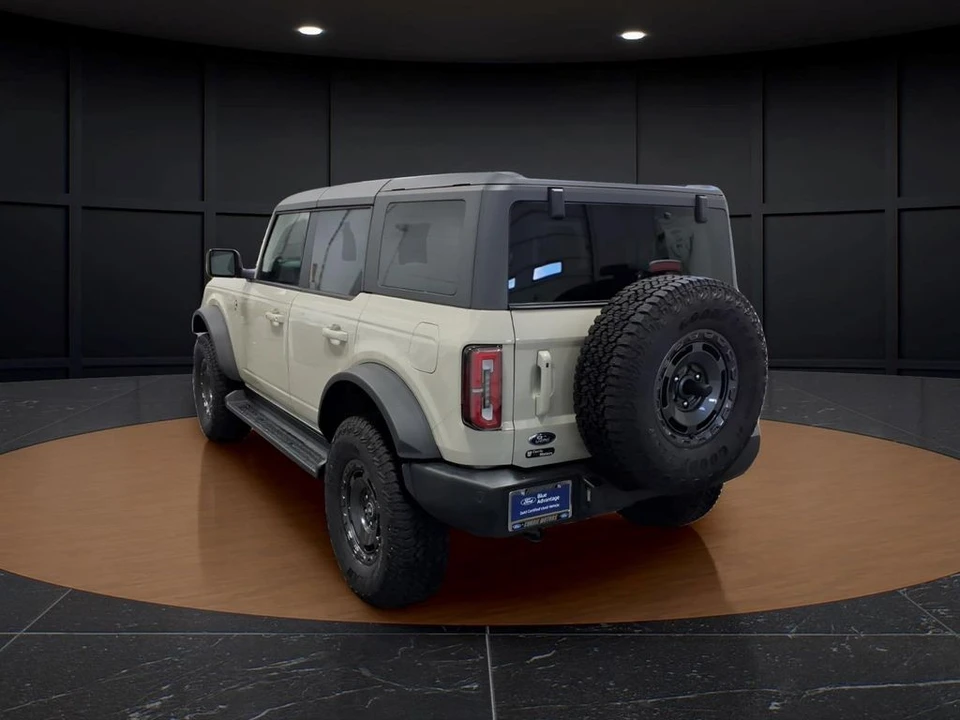 2025 Ford Bronco 6th Gen - Image 4 of 23