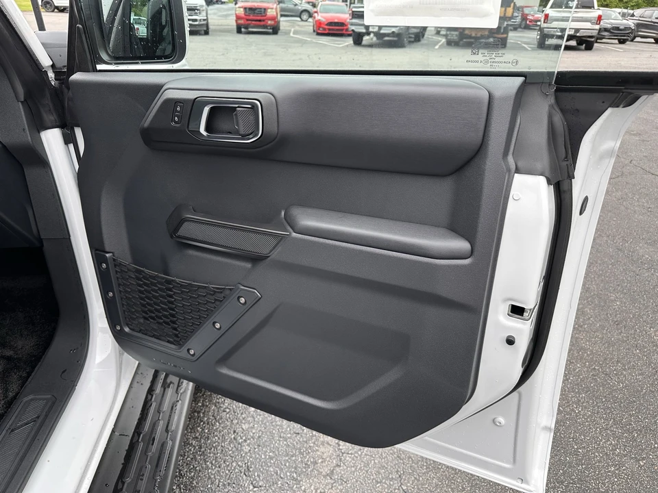 2025 Ford Bronco 6th Gen - Image 13 of 21