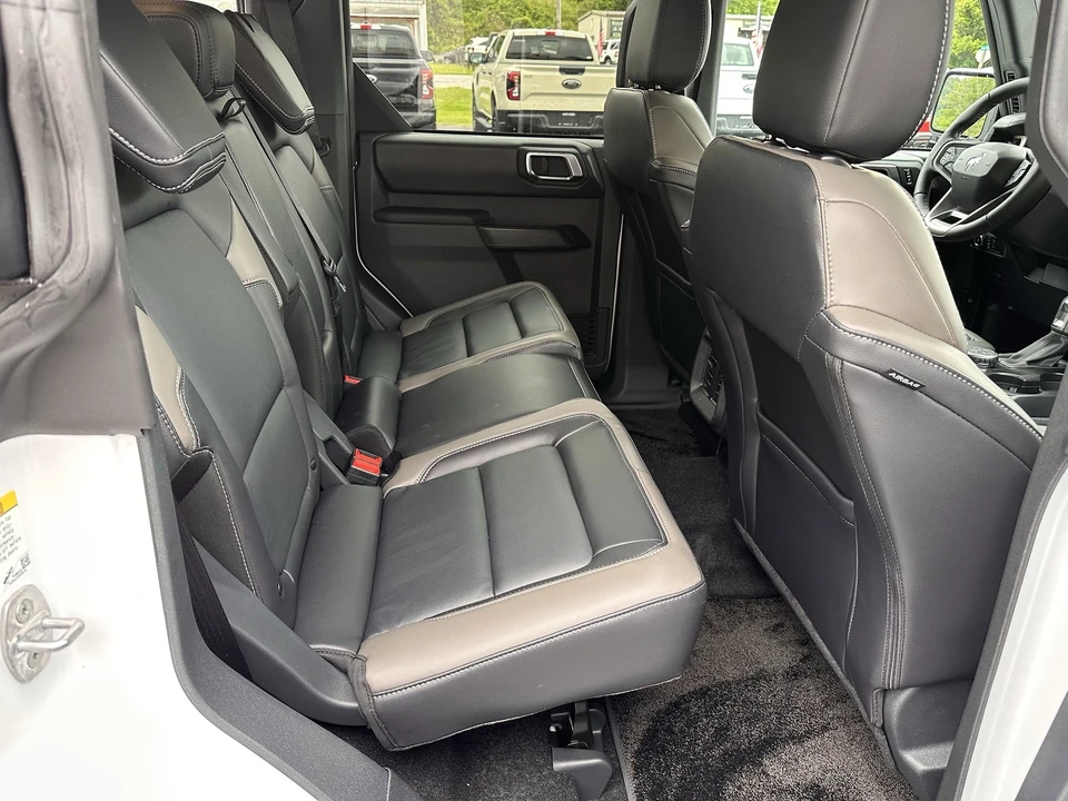 2025 Ford Bronco 6th Gen - Image 16 of 21