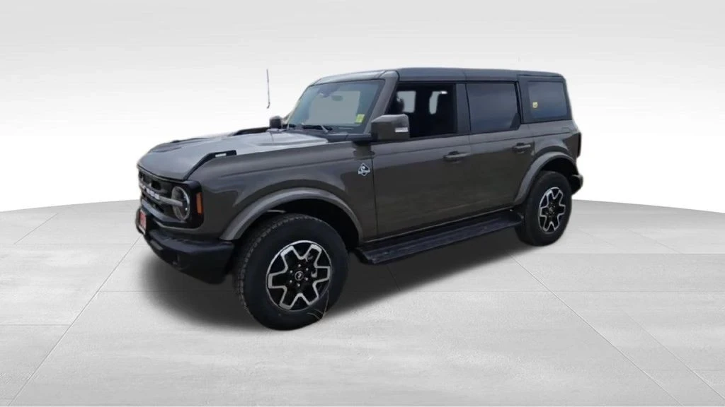 2025 Ford Bronco 6th Gen - Image 4 of 21