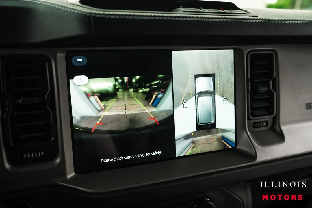 2025 Ford Bronco 6th Gen - Image 24 of 31