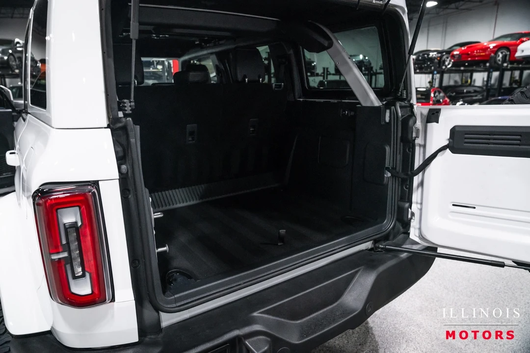 2025 Ford Bronco 6th Gen - Image 15 of 31