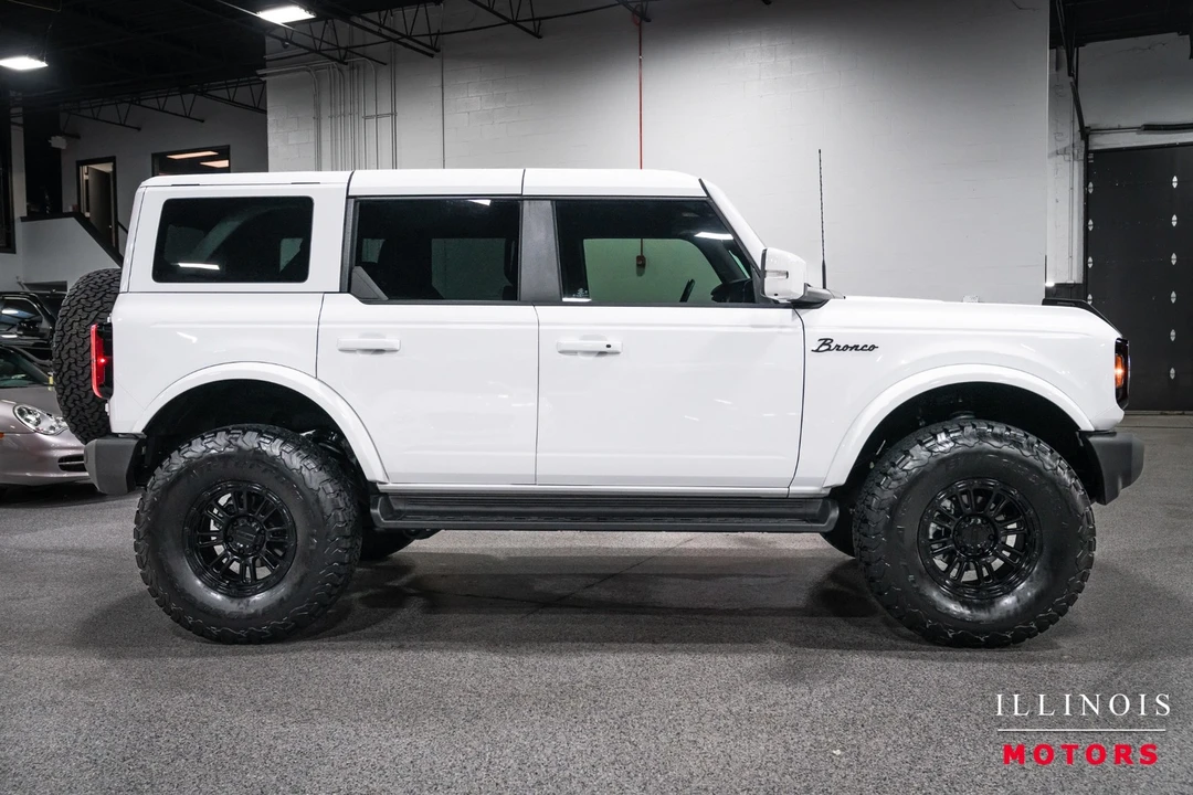 2025 Ford Bronco 6th Gen - Image 6 of 31