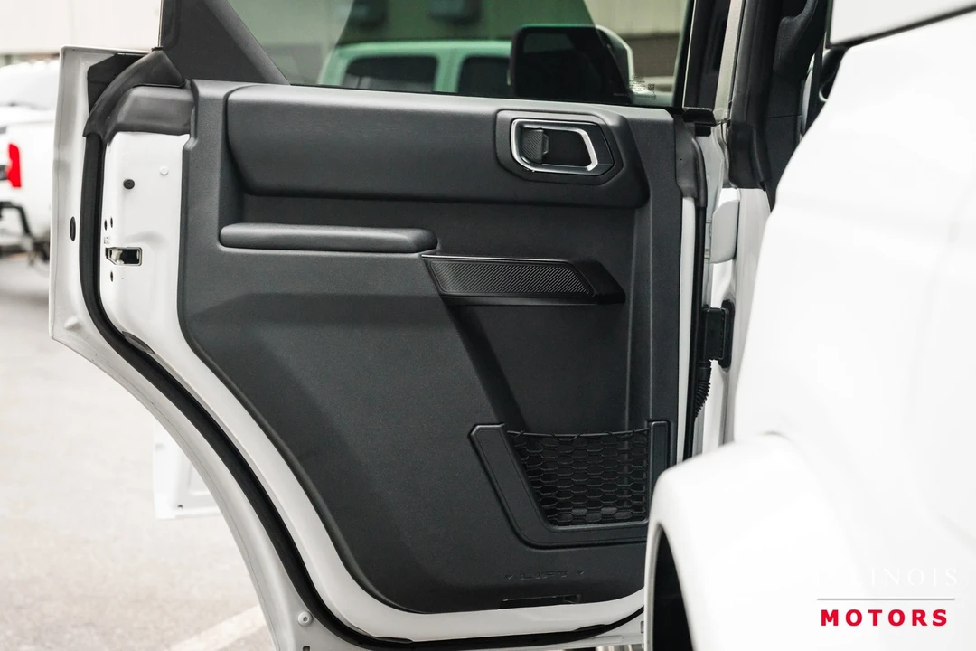 2025 Ford Bronco 6th Gen - Image 30 of 31