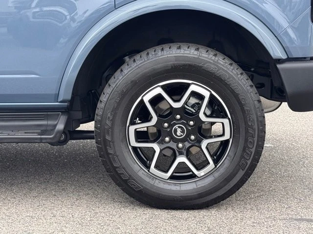 2025 Ford Bronco 6th Gen - Image 14 of 21