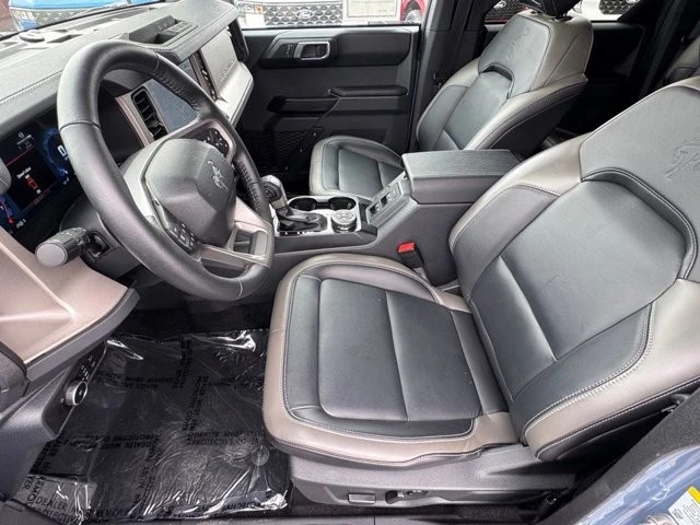 2025 Ford Bronco 6th Gen - Image 17 of 21
