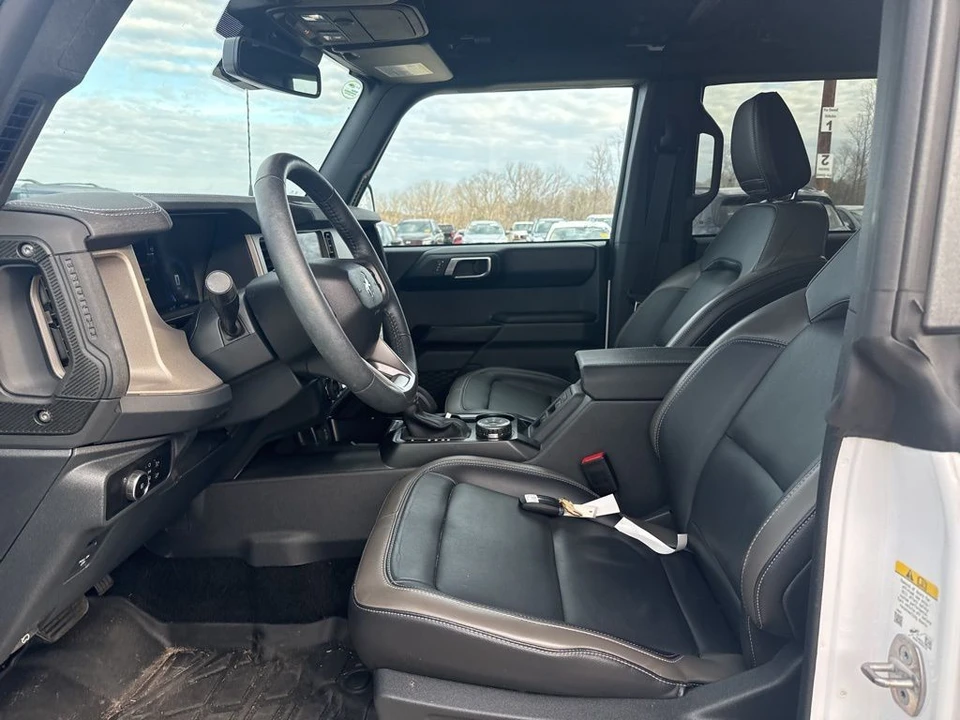 2025 Ford Bronco 6th Gen - Image 5 of 6