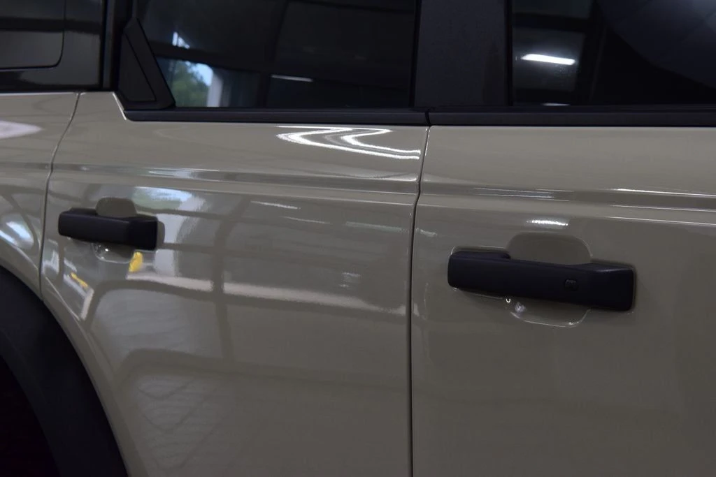 2025 Ford Bronco 6th Gen - Image 16 of 31