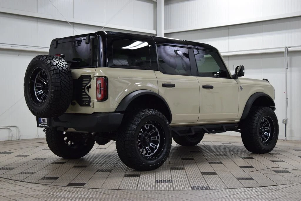 2025 Ford Bronco 6th Gen - Image 7 of 31