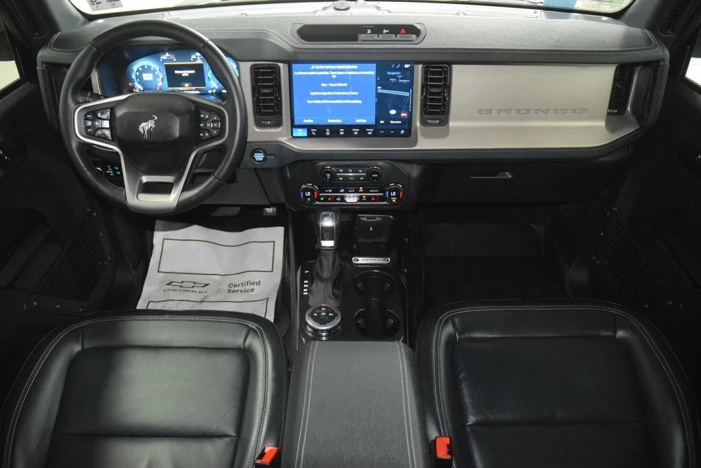 2025 Ford Bronco 6th Gen - Image 28 of 31