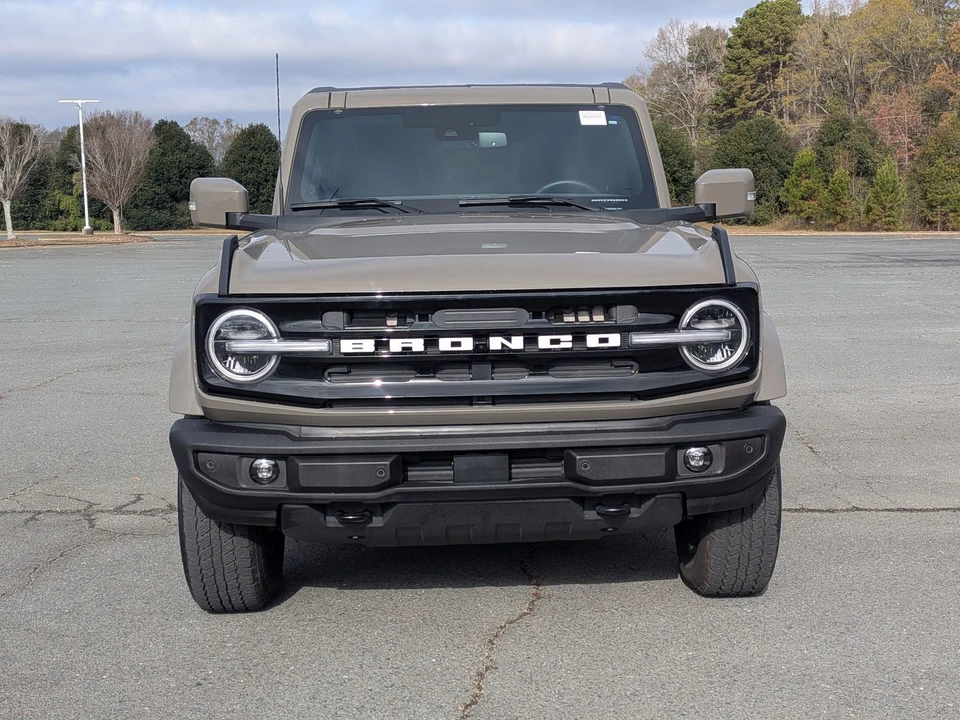 2025 Ford Bronco 6th Gen - Image 9 of 12