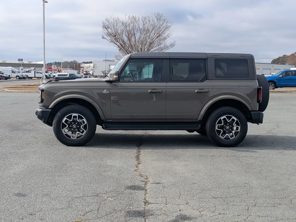2025 Ford Bronco 6th Gen - Image 7 of 12