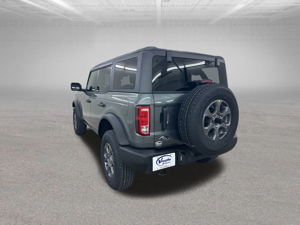 2025 Ford Bronco 6th Gen - Image 8 of 12