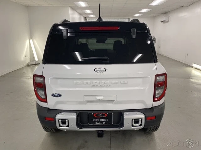 2025 Ford Bronco 6th Gen - Image 6 of 12