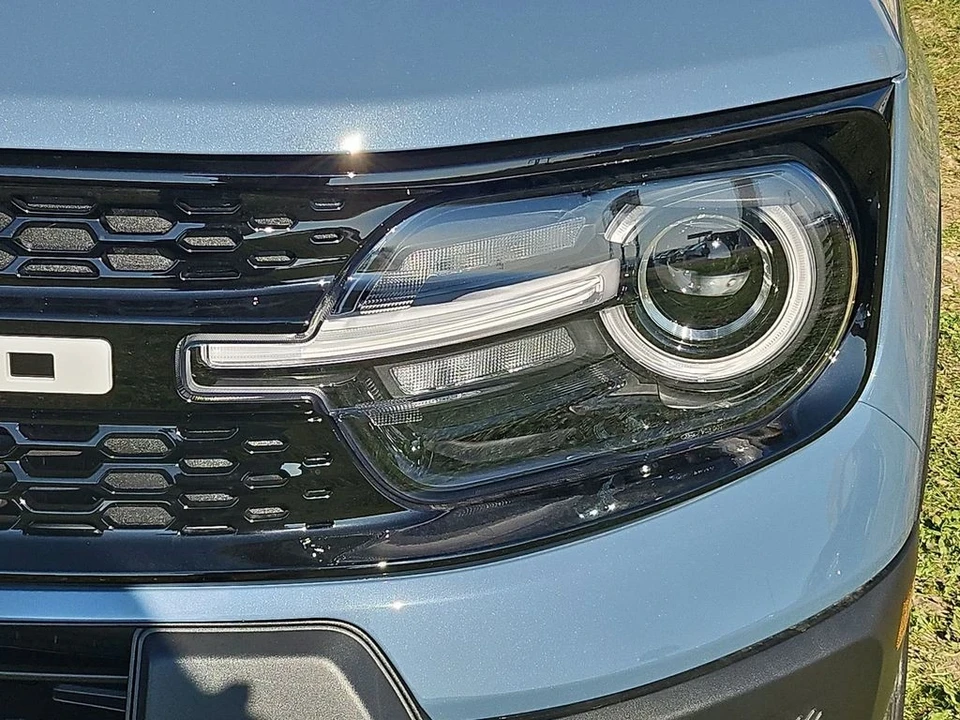 2025 Ford Bronco 6th Gen - Image 18 of 21