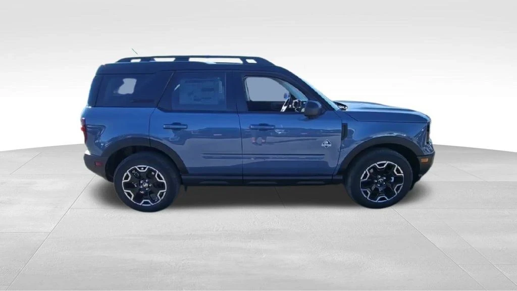 2025 Ford Bronco 6th Gen - Image 9 of 21