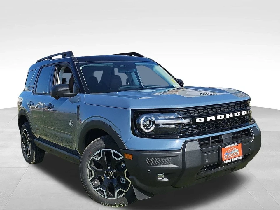2025 Ford Bronco 6th Gen - Image 11 of 21