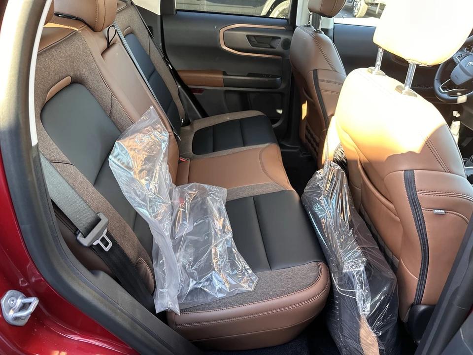 2025 Ford Bronco 6th Gen - Image 15 of 21