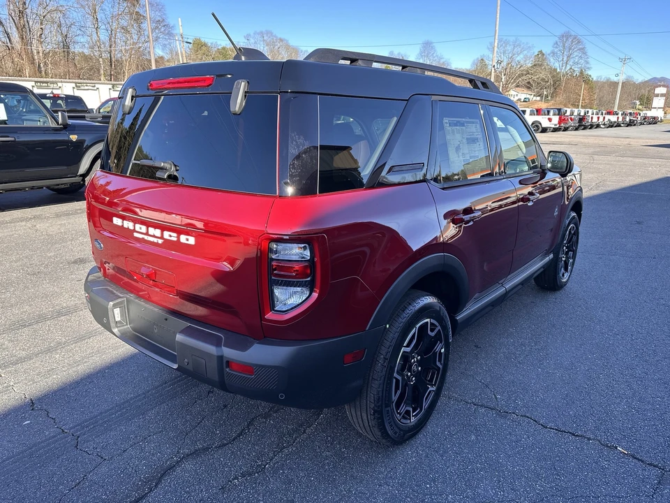2025 Ford Bronco 6th Gen - Image 5 of 21