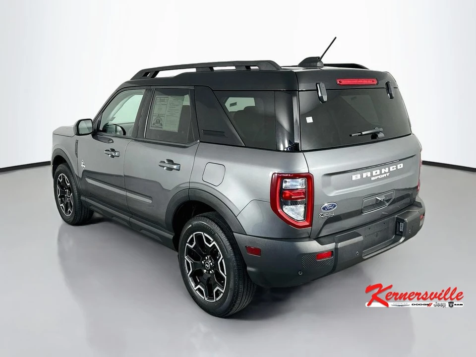 2025 Ford Bronco 6th Gen - Image 5 of 24