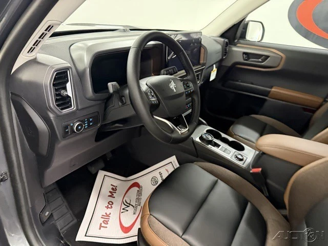 2025 Ford Bronco 6th Gen - Image 10 of 12