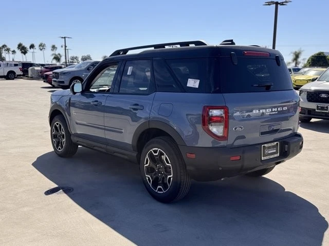 2025 Ford Bronco 6th Gen - Image 10 of 12