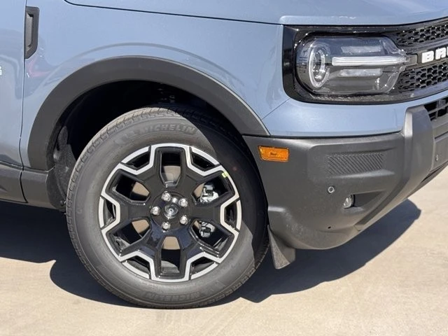 2025 Ford Bronco 6th Gen - Image 4 of 12