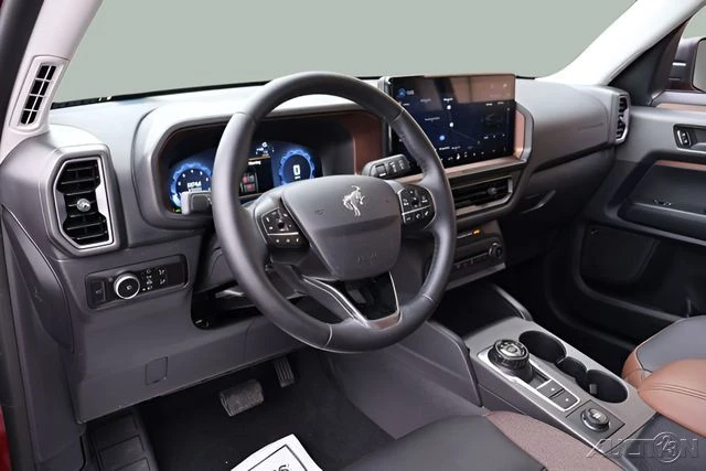 2025 Ford Bronco 6th Gen - Image 13 of 21